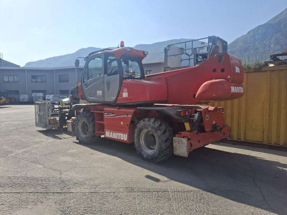 SOLLEVATORE TELESCOPICO MANITOU MRT25.50