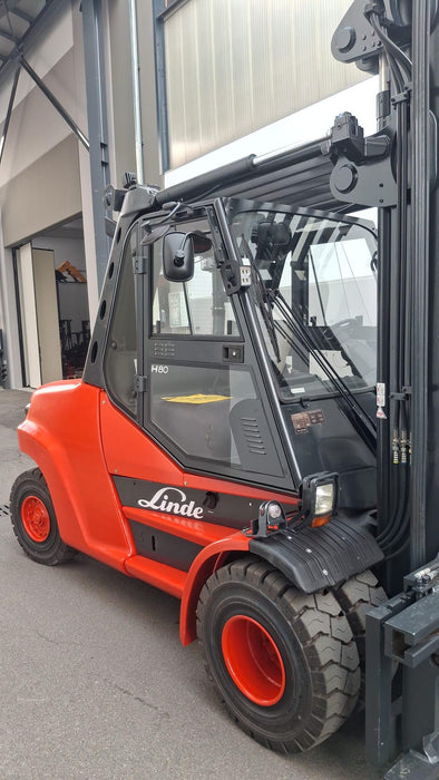 CARRELLO ELEVATORE FRONTALE DIESEL LINDE