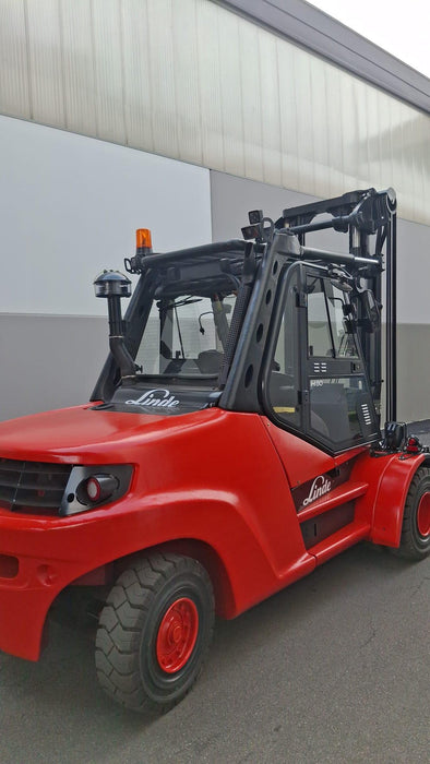 CARRELLO ELEVATORE FRONTALE DIESEL LINDE