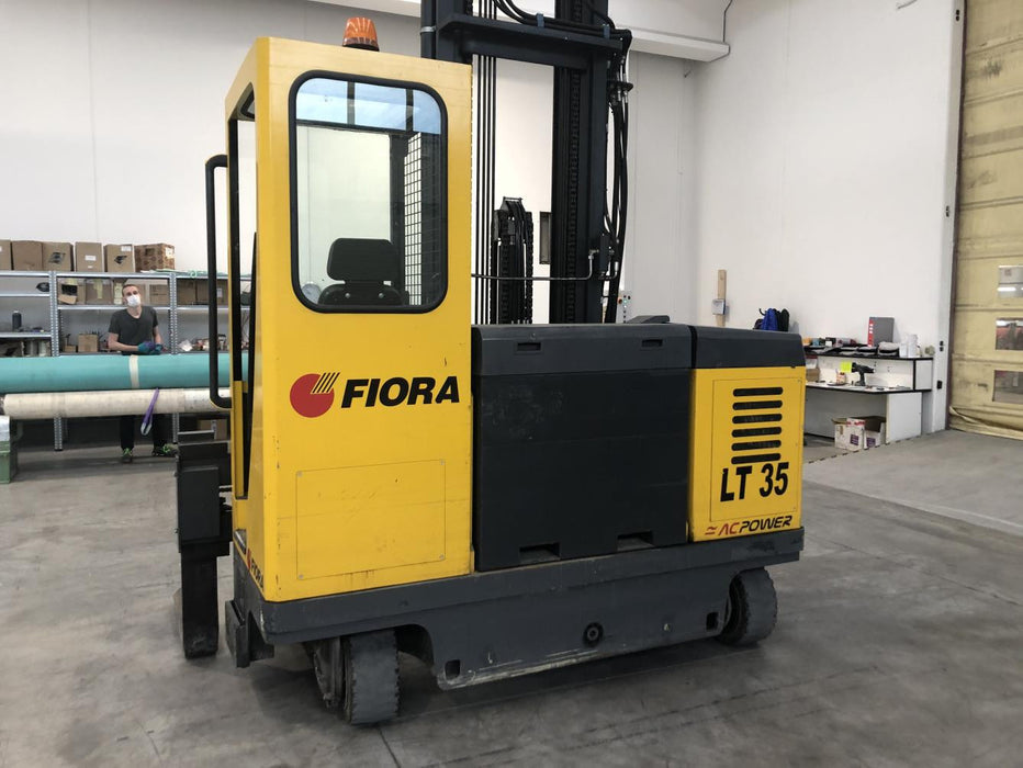 CARRELLO ELEVATORE RETRATTILE ELETTRICO USATO FIORA COMPACT LT35F
