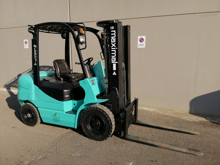 CARRELLO ELEVATORE FRONTALE DIESEL USATO MAXIMAL FD25T
