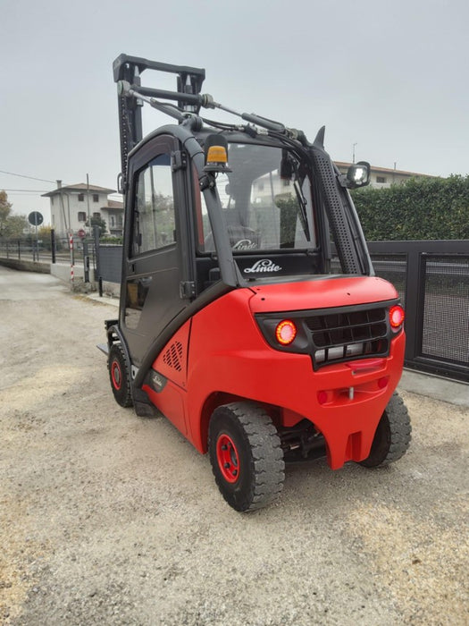 CARRELLO ELEVATORE FRONTALE DIESEL USATO LINDE H25D-02 2019