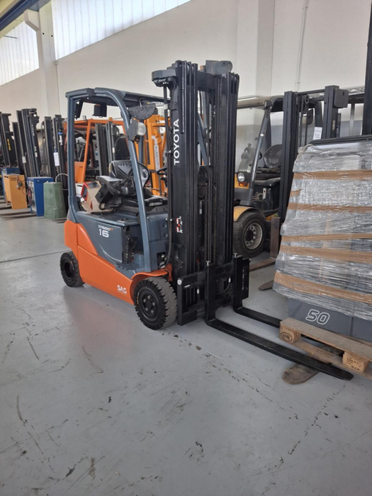 CARRELLO ELEVATORE FRONTALE ELETTRICO USATO TOYOTA 8FBEK16T ANNO 2016