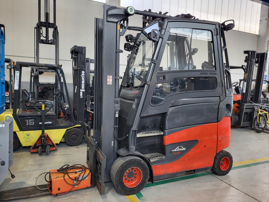 CARRELLO ELEVATORE FRONTALE ELETTRICO LINDE E30HL-01/600 USATO