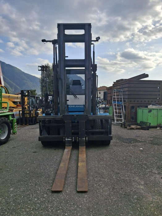 CARRELLO ELEVATORE FRONTALE DIESEL USATO KONECRANES SMV 13,6 - 600B