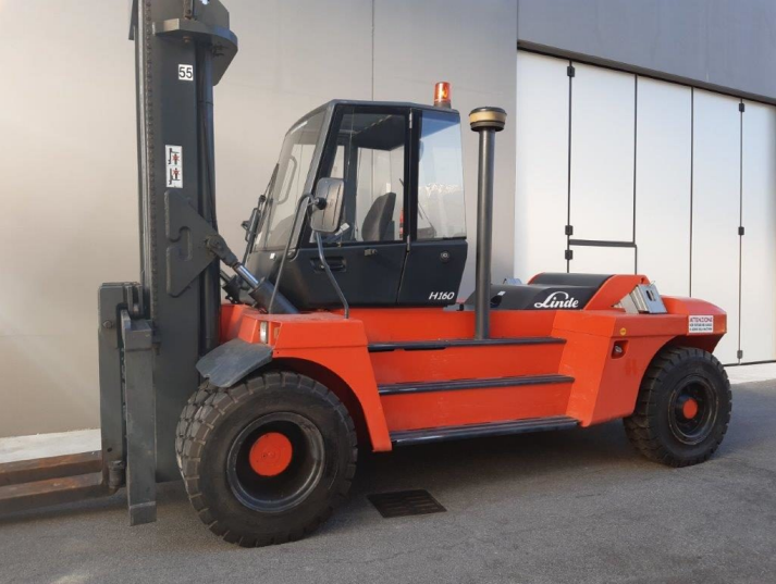 CARRELLO ELEVATORE USATO DIESEL LINDE MOD H160