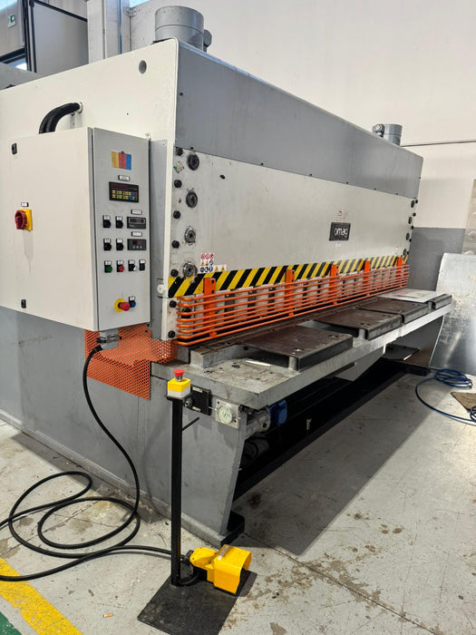 CESOIA OLEODINAMICA OMAG CI3013 3000×13 USATA