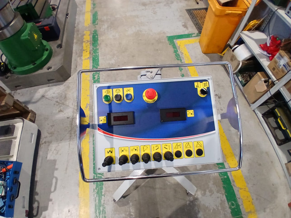 CURVATRICE IDRAULICA A TRE RULLI G 3025 M