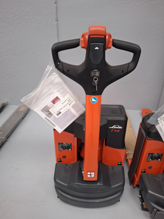 TRANSPALLET ELETTRICO LINDE MOD. T14B NUOVO