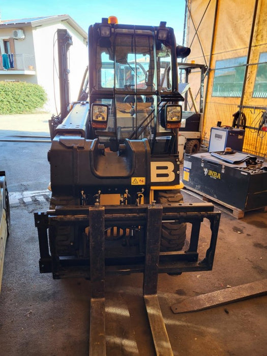 SOLLEVATORE TELESCOPICO DIESEL USATO JCB TL30D TCR