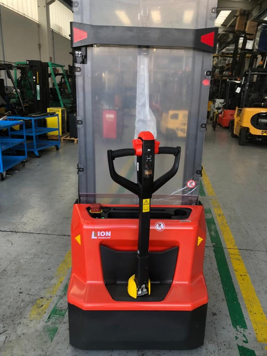 TRANSPALLET ELEVATORE ELETTRICO NUOVO NOBLELIFT MOD. PSE12N