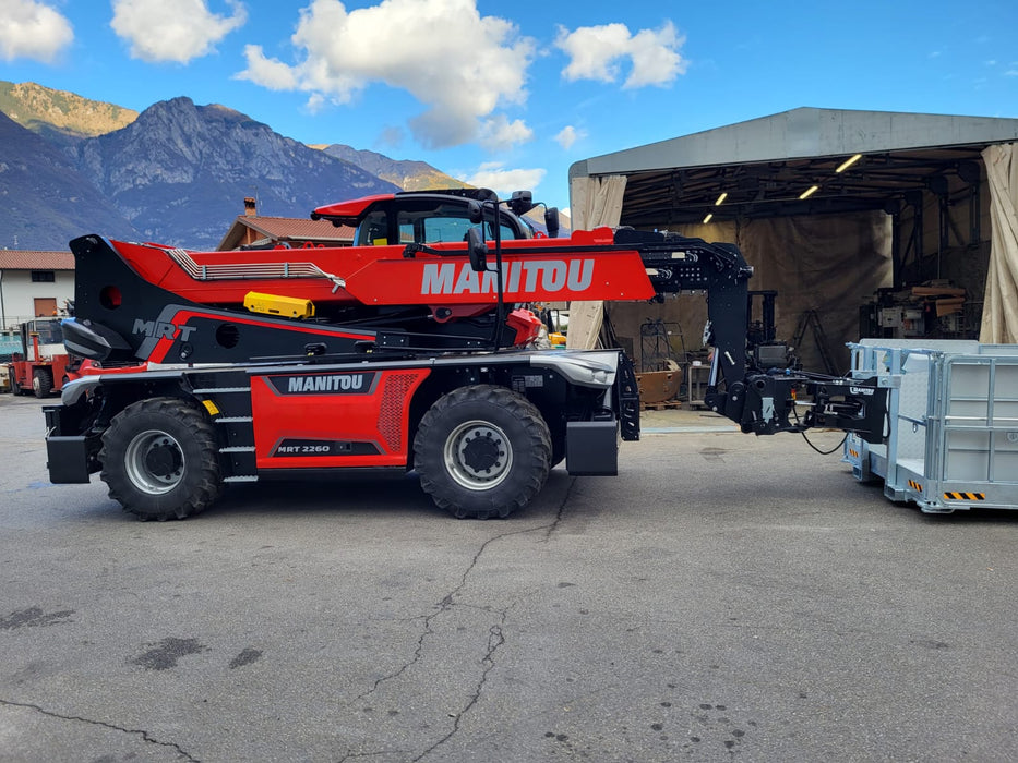 SOLLEVATORE TELESCOPICO ROTATIVO NUOVO MANITOU MRT 2260 SOLO NOLEGGIO